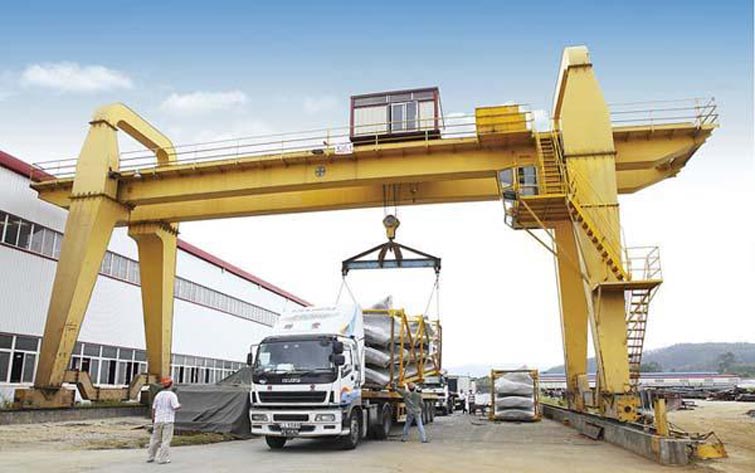 MZ型抓斗門式起重機.jpg MZ型抓斗門式起重機.jpg